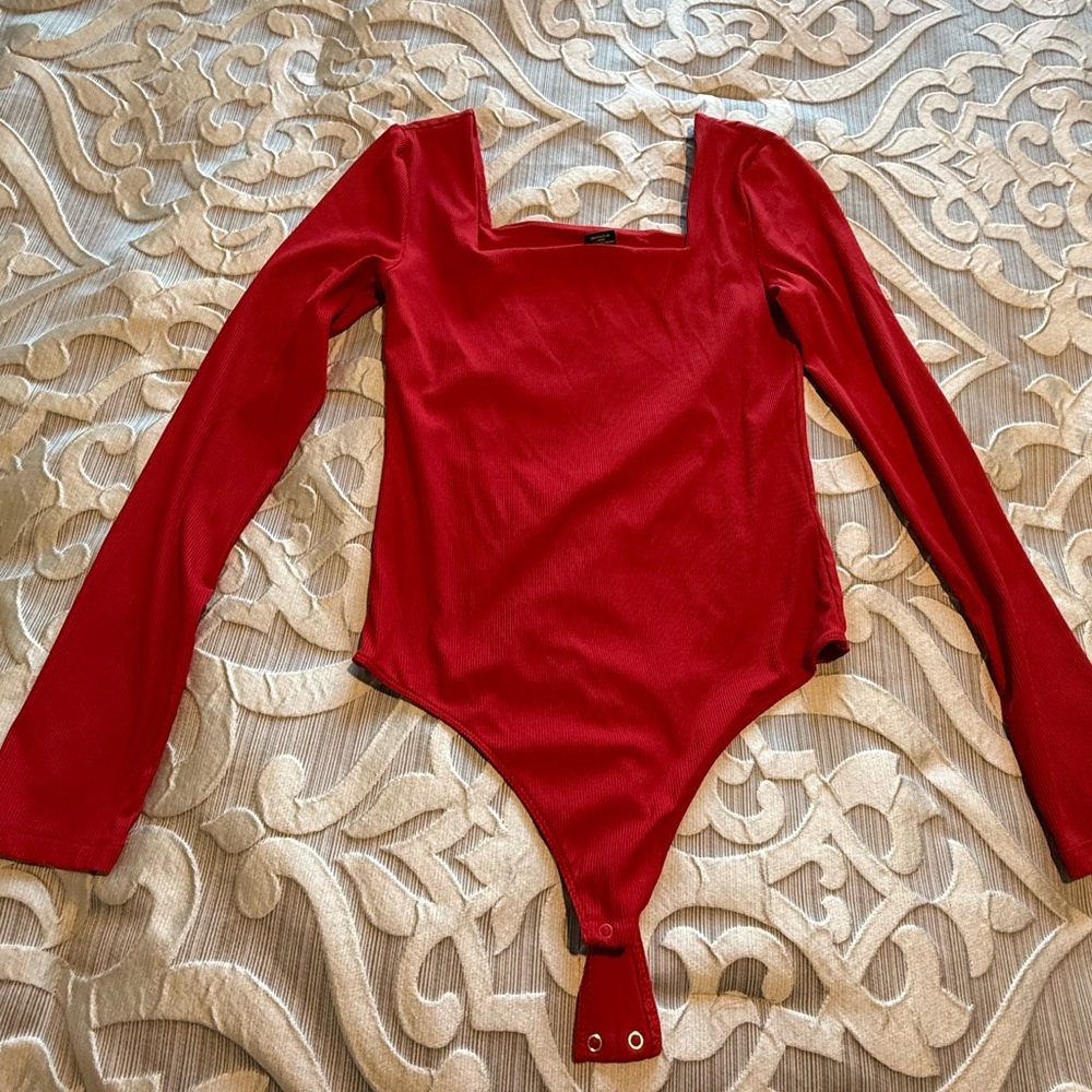 House of Harlow 1960 Scarlet Long Sleeve Bodysuit